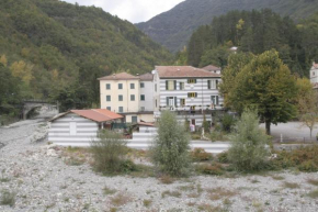  B&B Jolly Gorreto  Gorreto